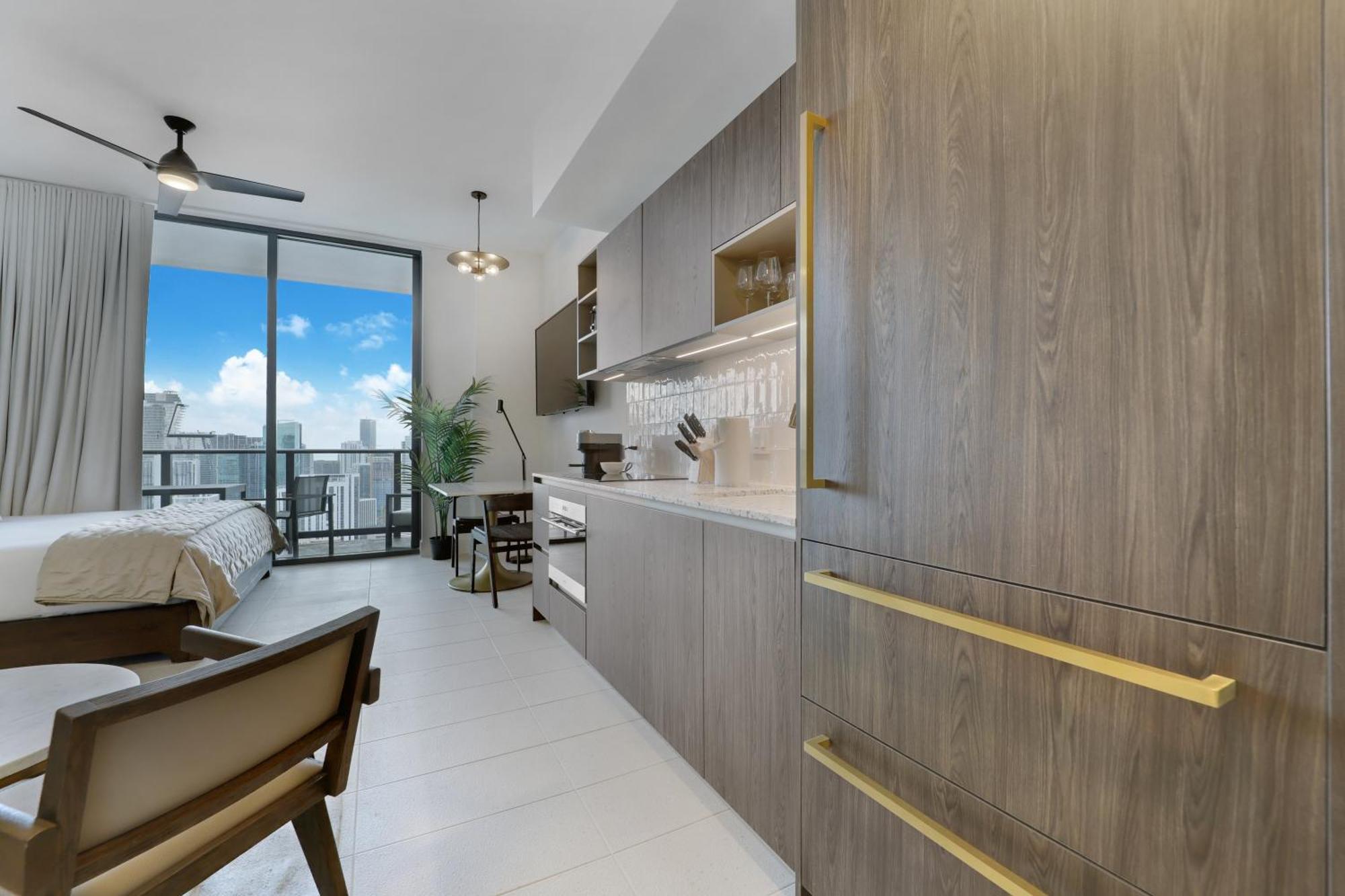 Natiivo By Ionica Residences Miami Room photo